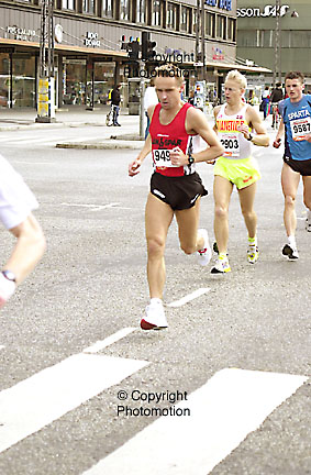 cm2001_1.jpg (59663 Byte)